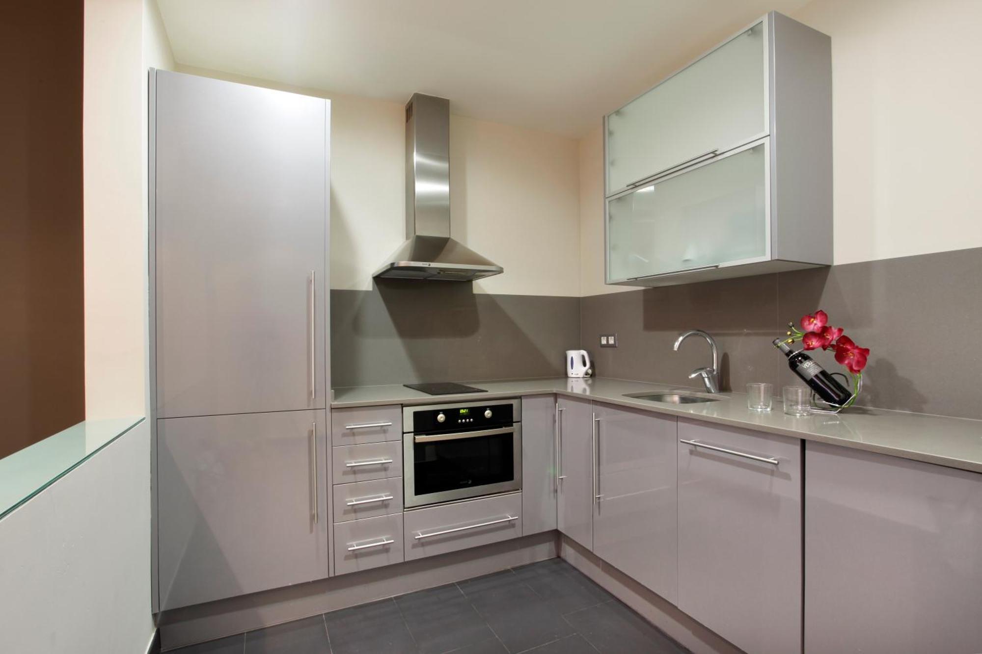 Fisa Rentals Gran Via Apartments Barcelona Eksteriør billede