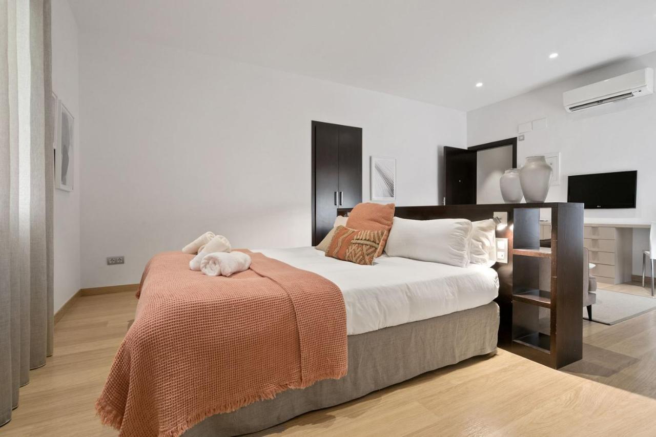 Fisa Rentals Gran Via Apartments Barcelona Eksteriør billede