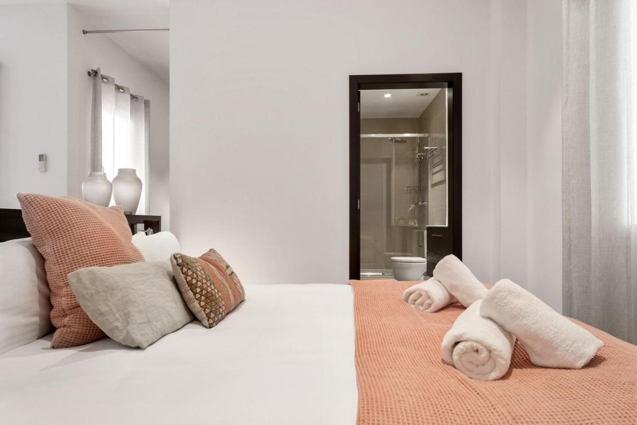 Fisa Rentals Gran Via Apartments Barcelona Eksteriør billede