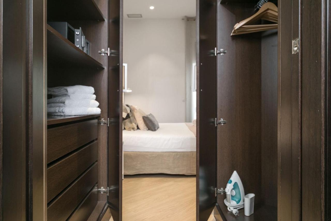 Fisa Rentals Gran Via Apartments Barcelona Eksteriør billede