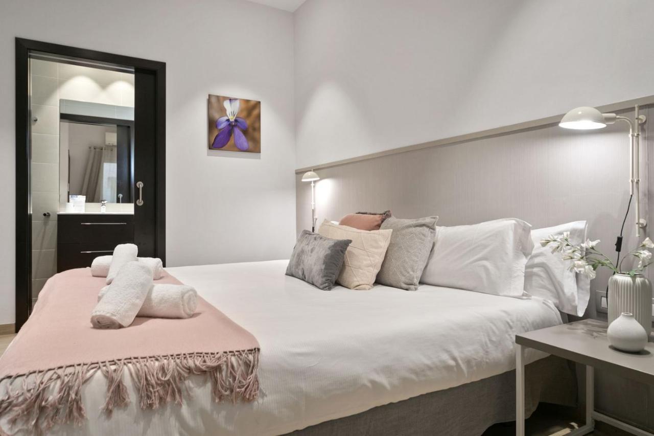 Fisa Rentals Gran Via Apartments Barcelona Eksteriør billede