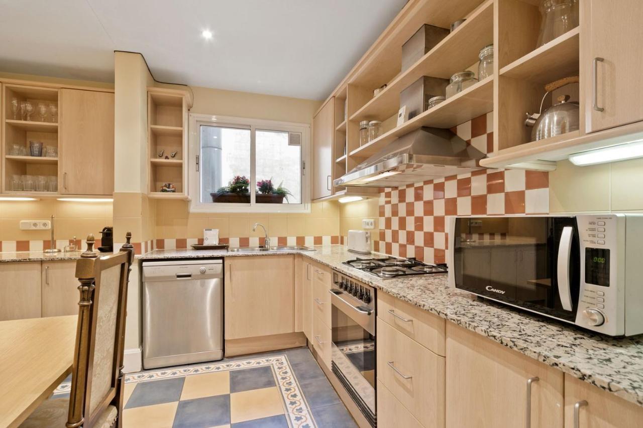 Fisa Rentals Gran Via Apartments Barcelona Eksteriør billede