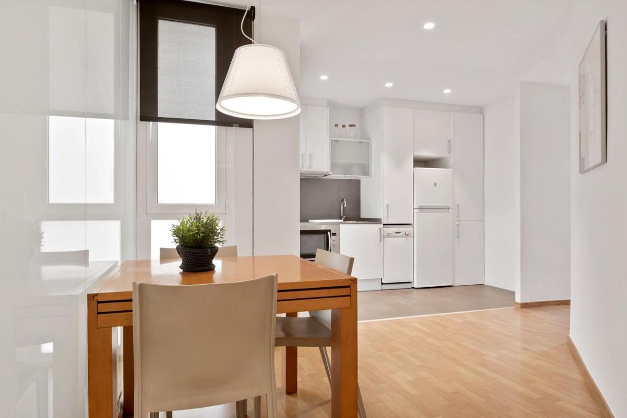 Fisa Rentals Gran Via Apartments Barcelona Eksteriør billede